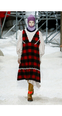 CALVIN KLEIN Fall 2018 Ready-to-Wear Calvin Klein Кельвин Кляйн осень зима 2018 коллекция неделя моды в Нью Йорке Mainstyles